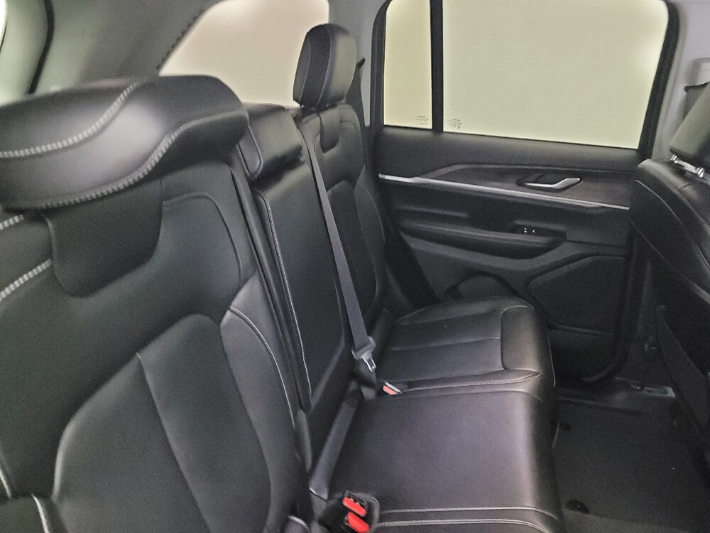 2023 Jeep Grand Cherokee in Greenville, SC 29607 - 18140523 19