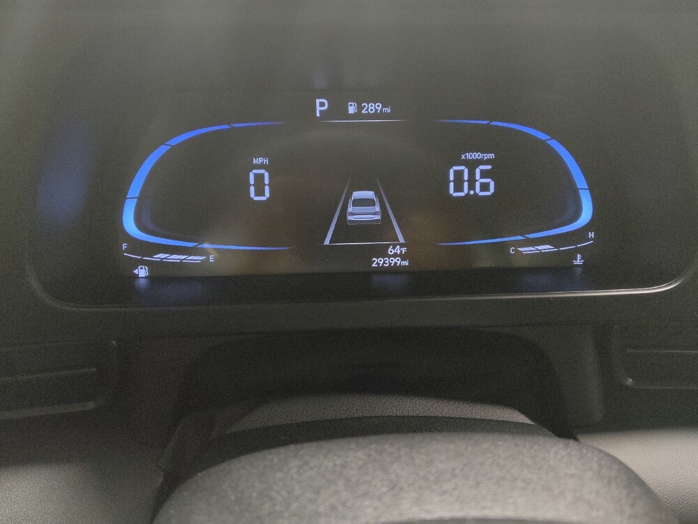 2025 Hyundai Elantra in Greenville, NC 27834 - 18140526 23