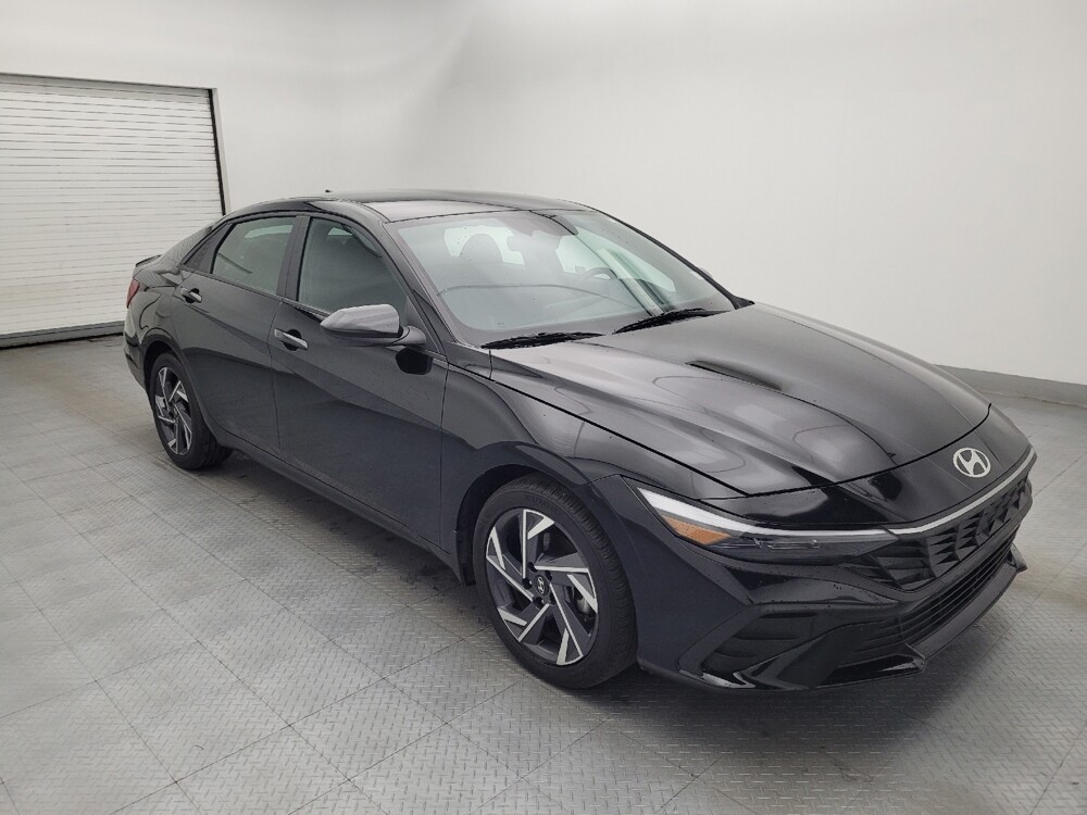 2025 Hyundai Elantra in Greenville, NC 27834 - 18140526 11