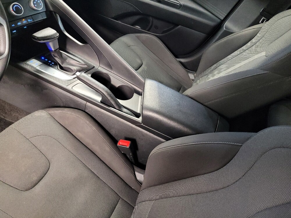 2024 Hyundai Elantra in Greenville, NC 27834 - 18140529 26