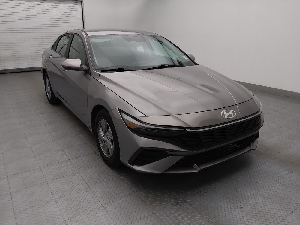 2024 Hyundai Elantra in Greenville, NC 27834 - 18140529 13