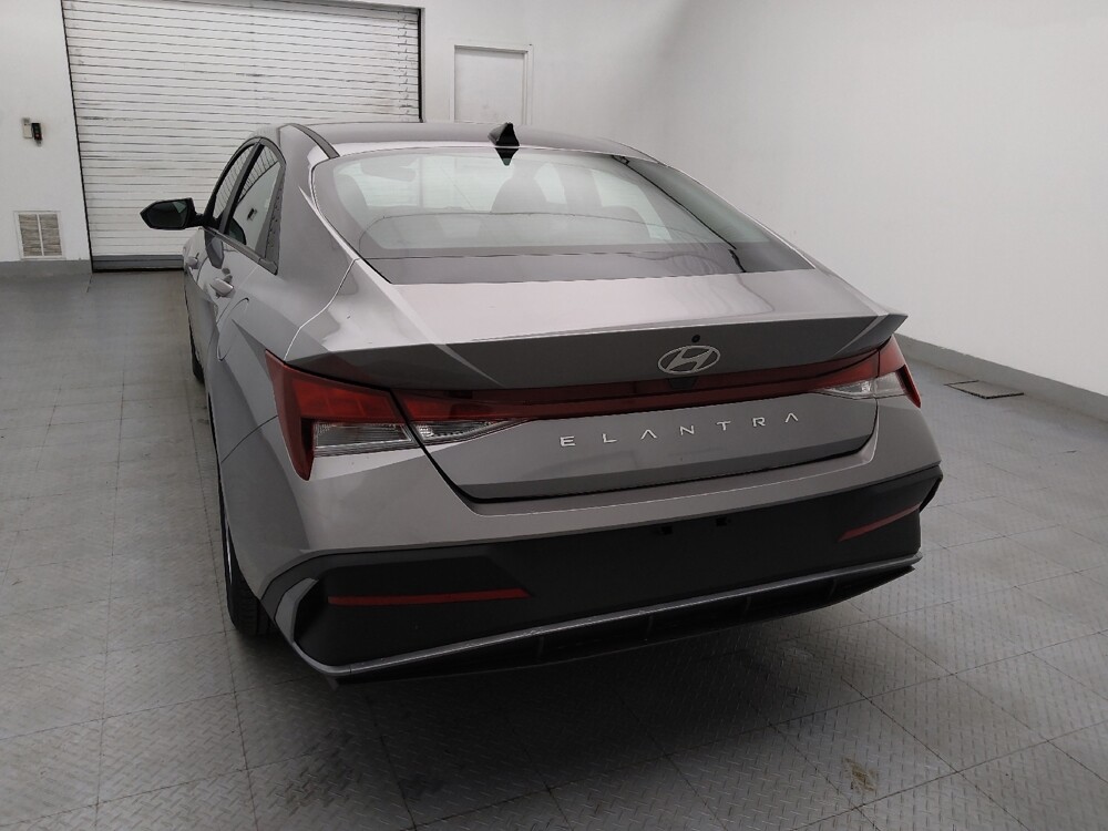 2024 Hyundai Elantra in Greenville, NC 27834 - 18140529 6