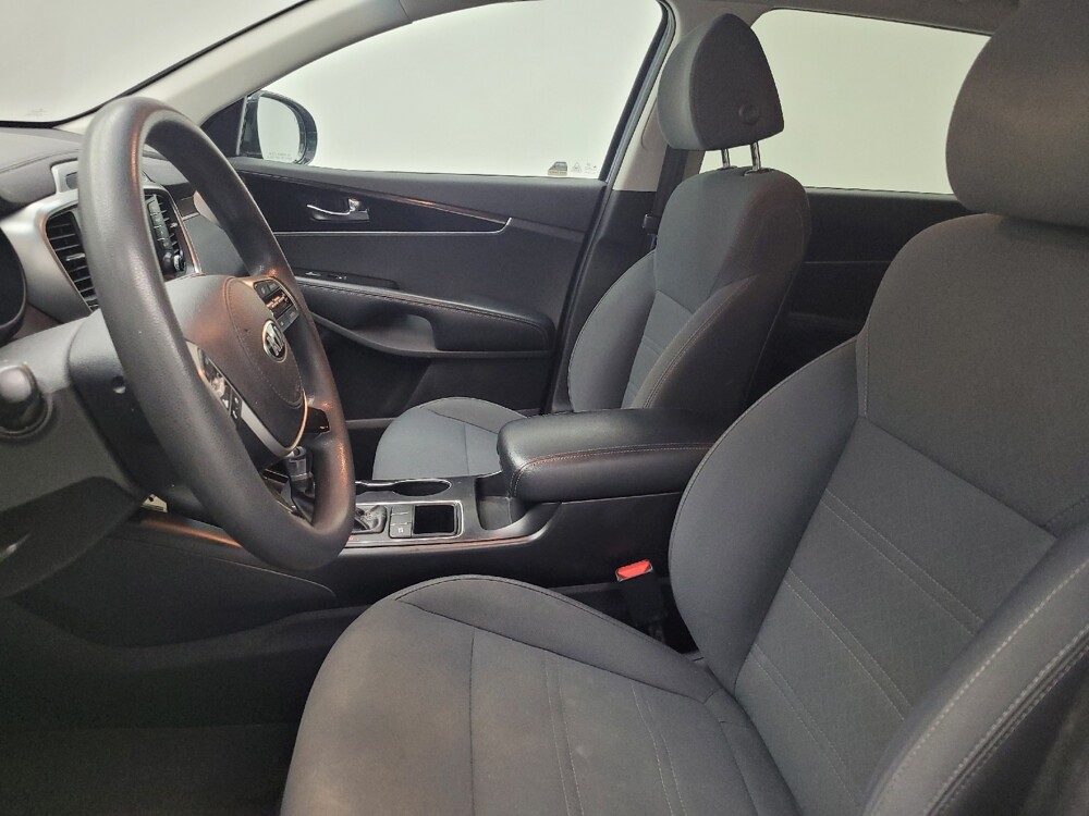 2019 Kia Sorento in Memphis, TN 38128 - 18140535 17
