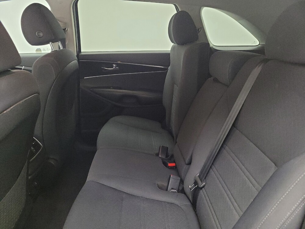 2019 Kia Sorento in Memphis, TN 38128 - 18140535 18