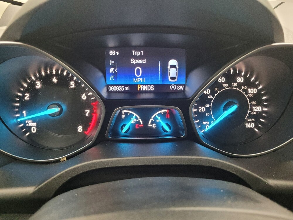 2018 Ford Escape in Memphis, TN 38128 - 18140537 23