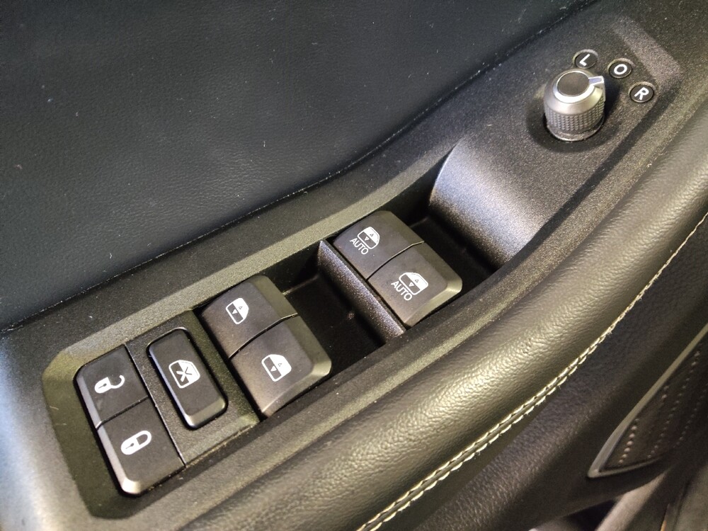 2022 Jeep Grand Cherokee L in Houston, TX 77074 - 18140543 27