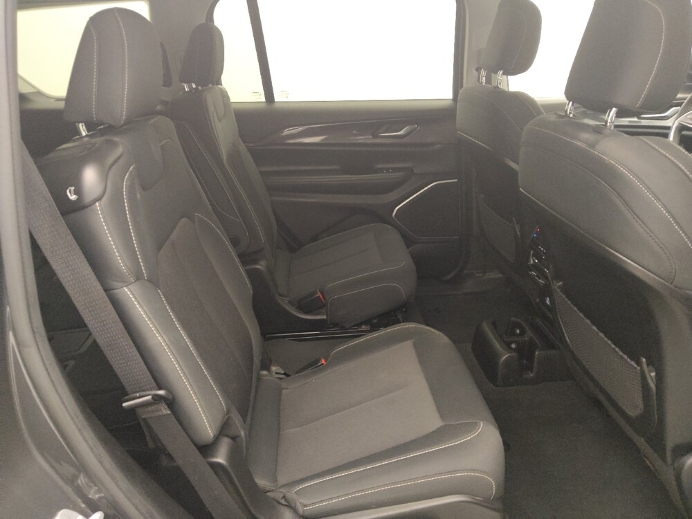 2022 Jeep Grand Cherokee L in Houston, TX 77074 - 18140543 19