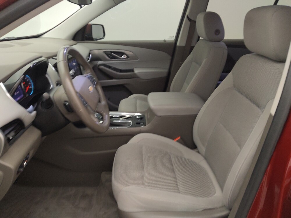 2020 Chevrolet Traverse in Houston, TX 77074 - 18140546 17