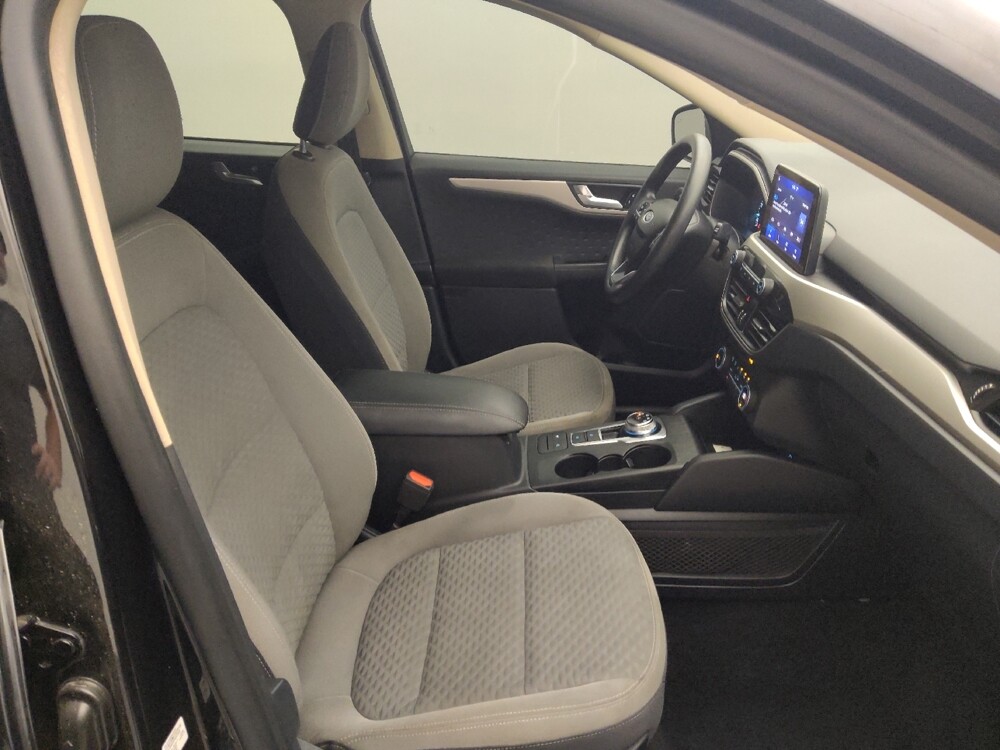 2020 Ford Escape in Houston, TX 77074 - 18140548 21