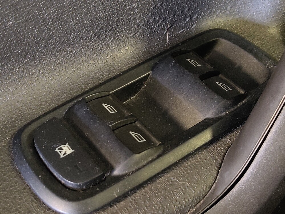 2015 Ford Fiesta in Temple, TX 76502 - 18140551 27