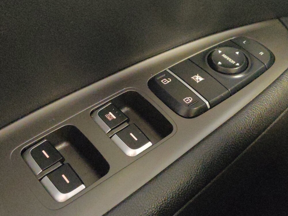 2020 Kia Optima in Live Oak, TX 78233 - 18140552 27
