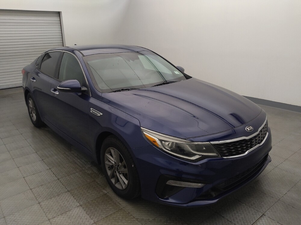 2020 Kia Optima in Live Oak, TX 78233 - 18140552 13