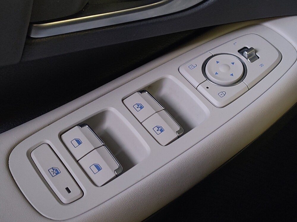 2021 Hyundai Sonata in San Antonio, TX 78238 - 18140553 27