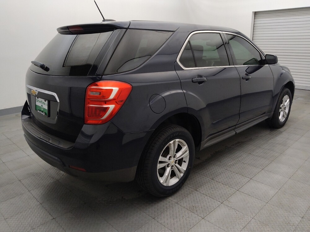 2017 Chevrolet Equinox in Houston, TX 77060 - 18140556 9