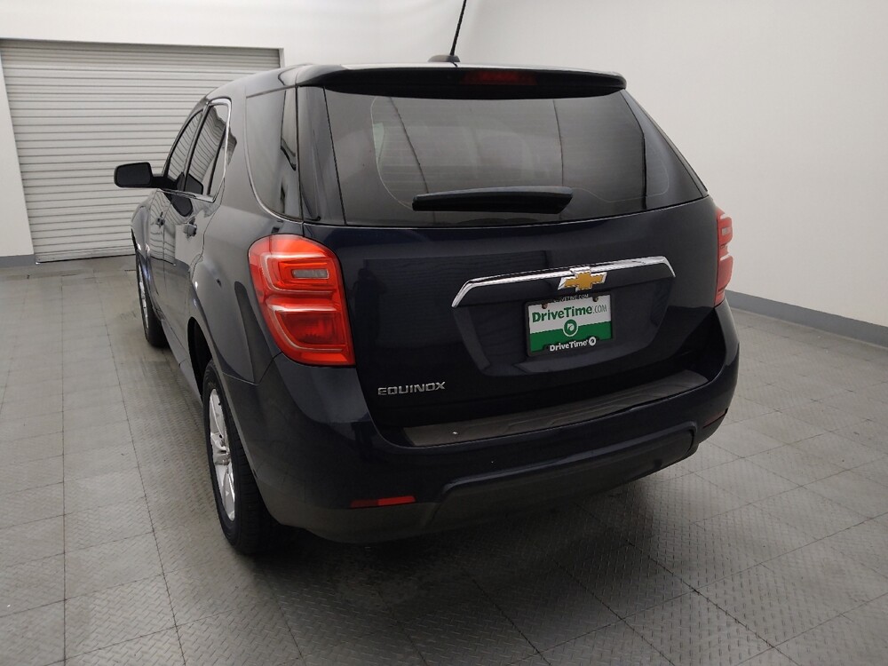 2017 Chevrolet Equinox in Houston, TX 77060 - 18140556 6