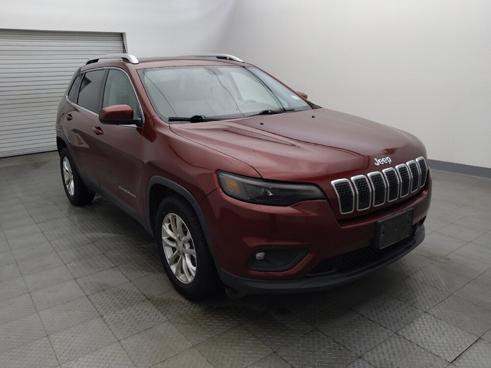 2019 Jeep Cherokee in Houston, TX 77074 - 18140558 13