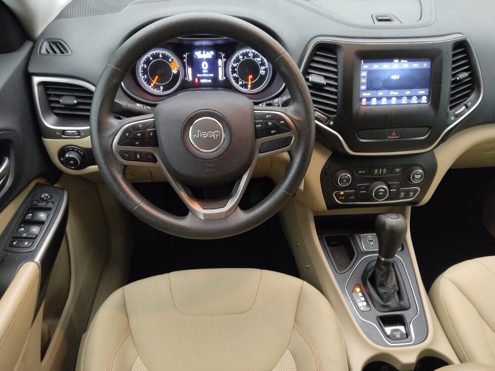 2019 Jeep Cherokee in Houston, TX 77074 - 18140558 22