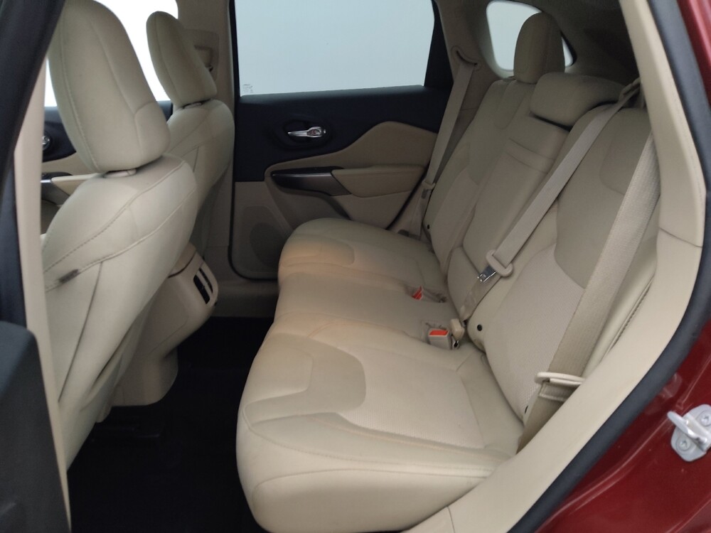2019 Jeep Cherokee in Houston, TX 77074 - 18140558 18