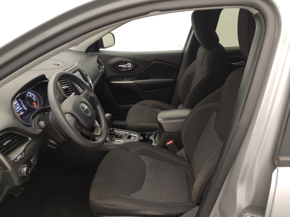 2020 Jeep Cherokee in Tyler, TX 75701 - 18140559 17