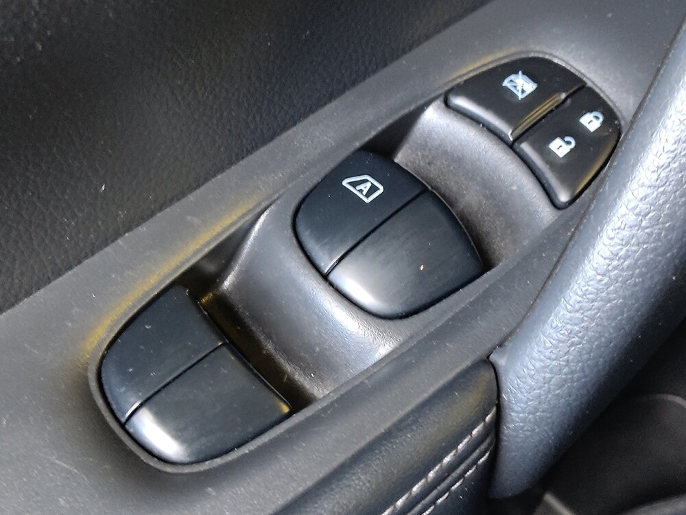 2020 Nissan Rogue in Houston, TX 77034 - 18140560 27