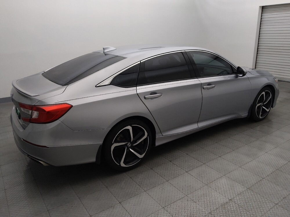 2018 Honda Accord in Live Oak, TX 78233 - 18140562 10