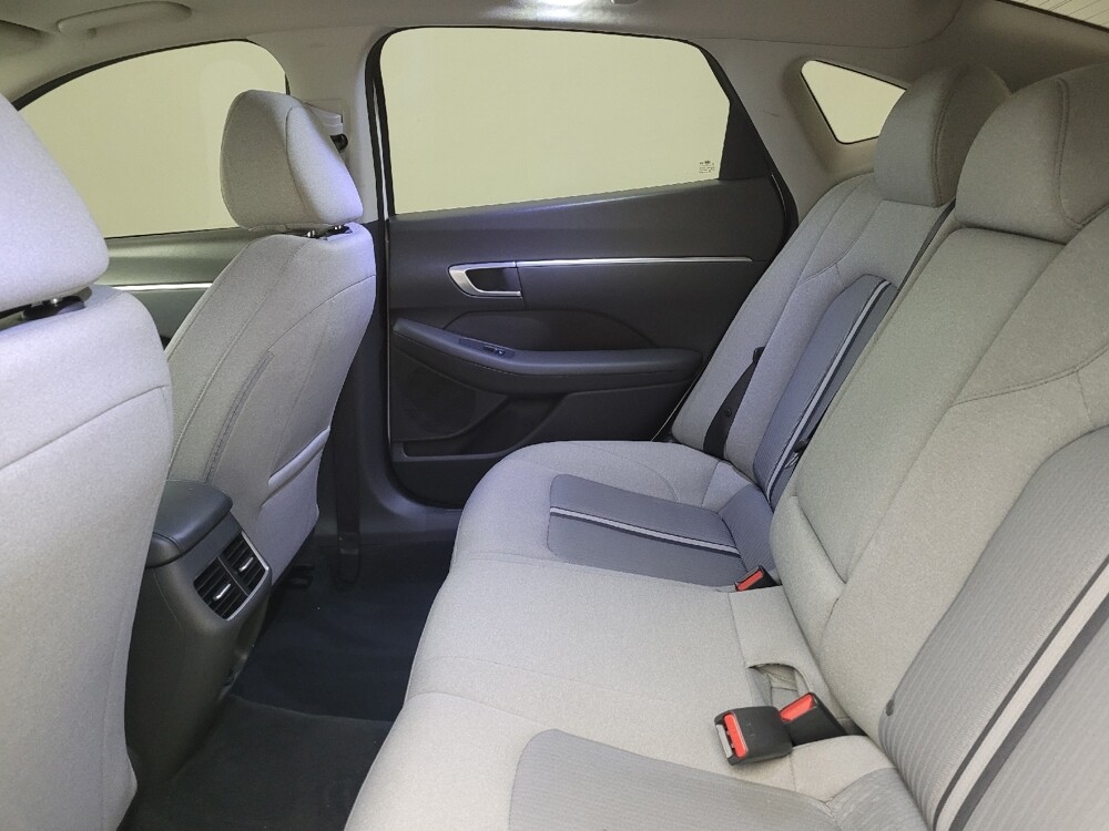 2021 Hyundai Sonata in Miamisburg, OH 45342 - 18140571 18