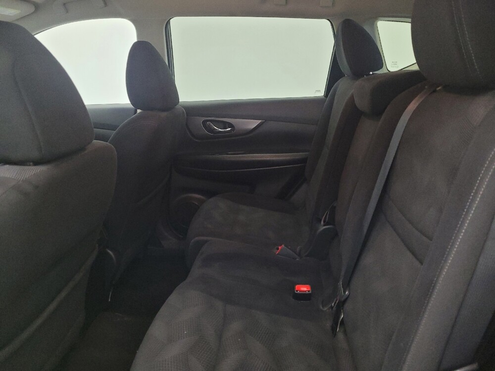 2014 Nissan Rogue in Maple Heights, OH 44137 - 18140574 18