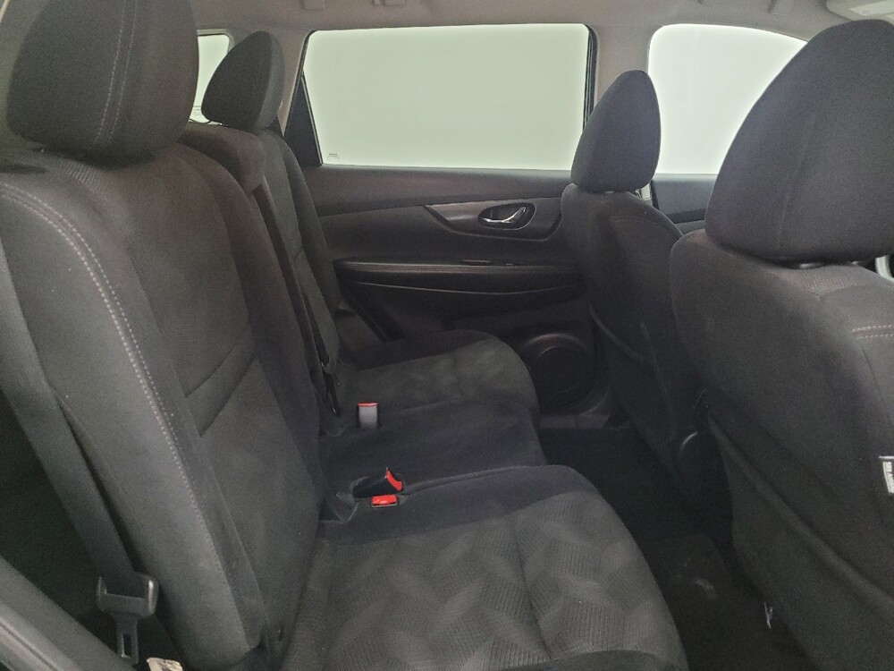 2014 Nissan Rogue in Maple Heights, OH 44137 - 18140574 19
