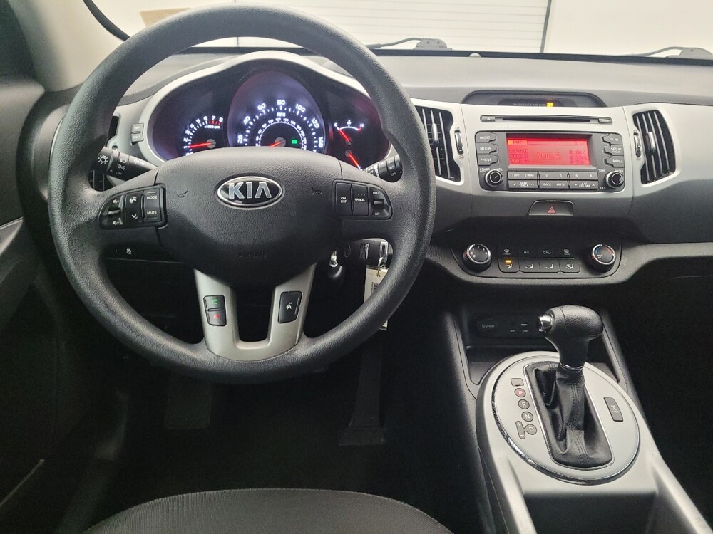 2015 Kia Sportage in Maple Heights, OH 44137 - 18140577 22