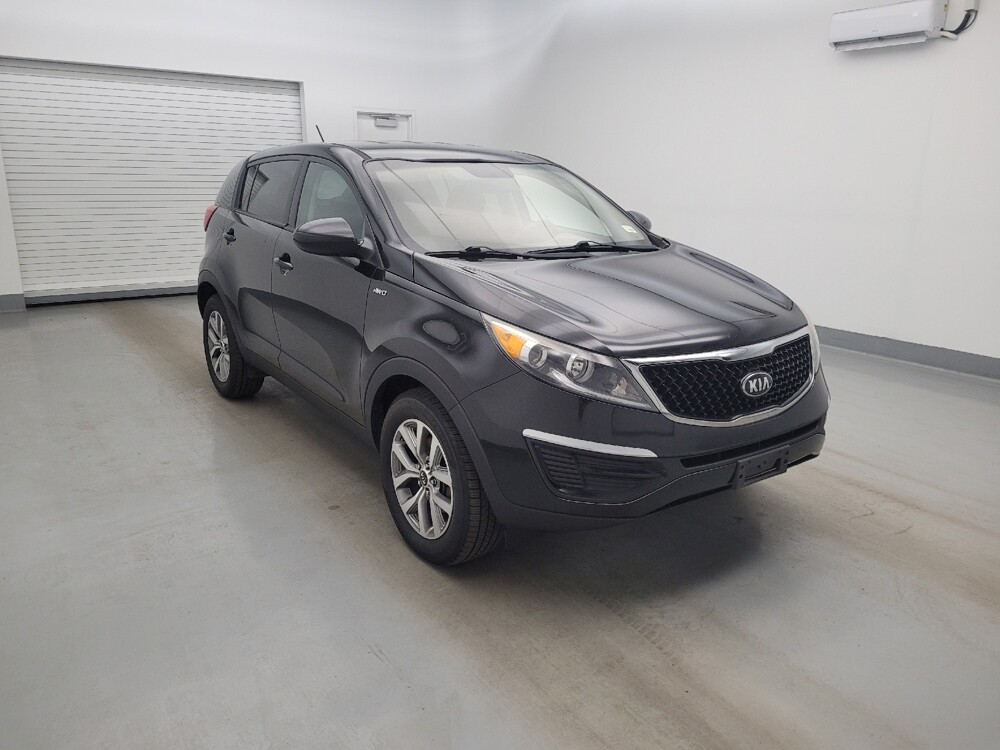 2015 Kia Sportage in Maple Heights, OH 44137 - 18140577 13