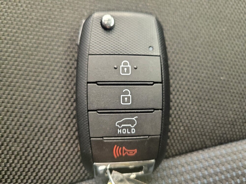 2015 Kia Sportage in Maple Heights, OH 44137 - 18140577 32