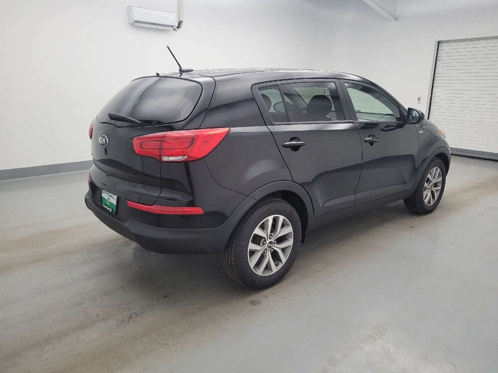 2015 Kia Sportage in Maple Heights, OH 44137 - 18140577 10