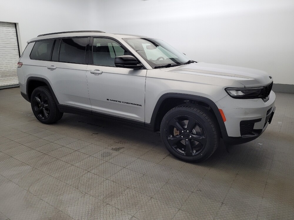 2021 Jeep Grand Cherokee L in Pittsburgh, PA 15237 - 18140581 11