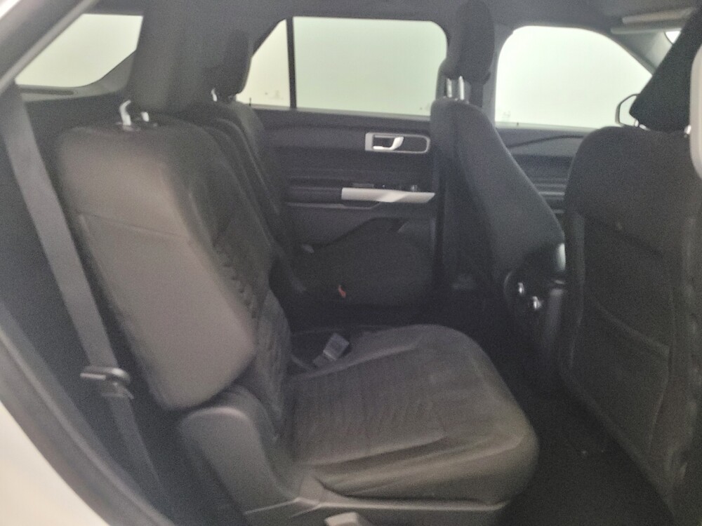 2021 Ford Explorer in Pittsburgh, PA 15236 - 18140588 19