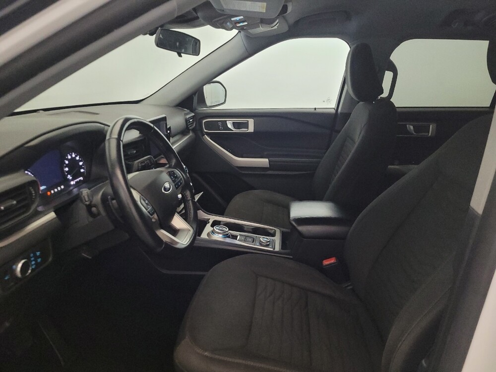 2021 Ford Explorer in Pittsburgh, PA 15236 - 18140588 17