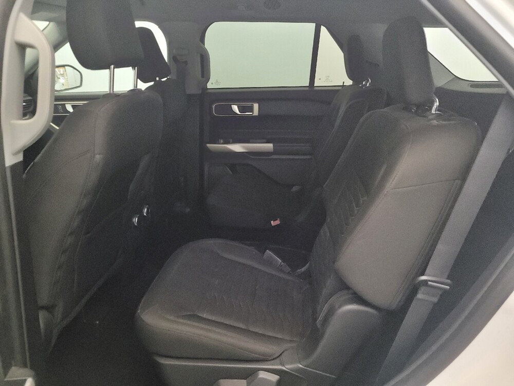 2021 Ford Explorer in Pittsburgh, PA 15236 - 18140588 18