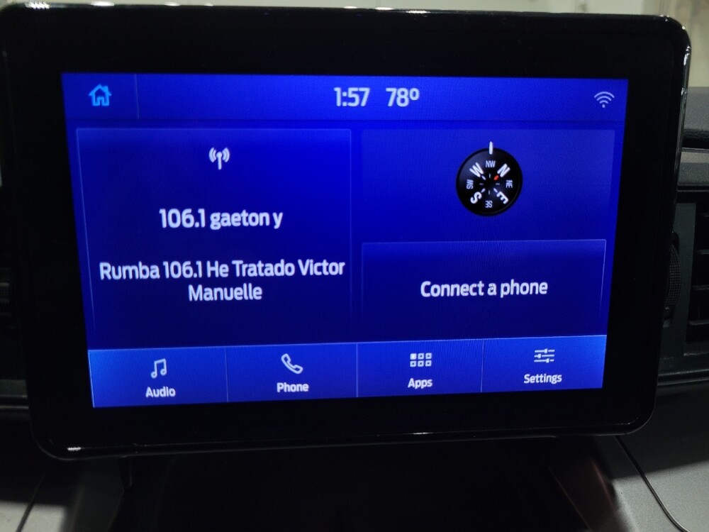 2021 Ford Explorer in Pittsburgh, PA 15236 - 18140588 25