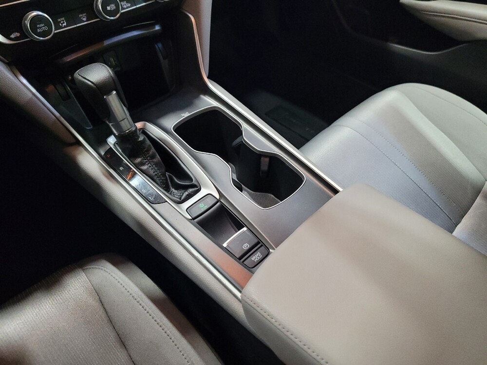 2018 Honda Accord in Temple Hills, MD 20746 - 18140589 26