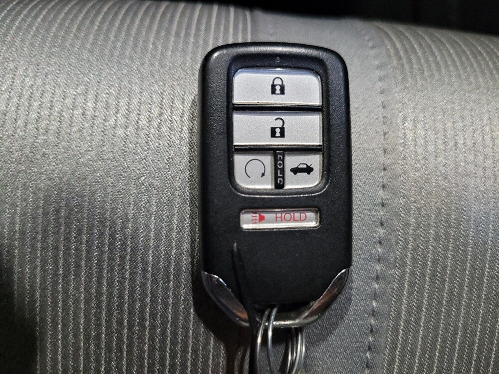 2018 Honda Accord in Temple Hills, MD 20746 - 18140589 32