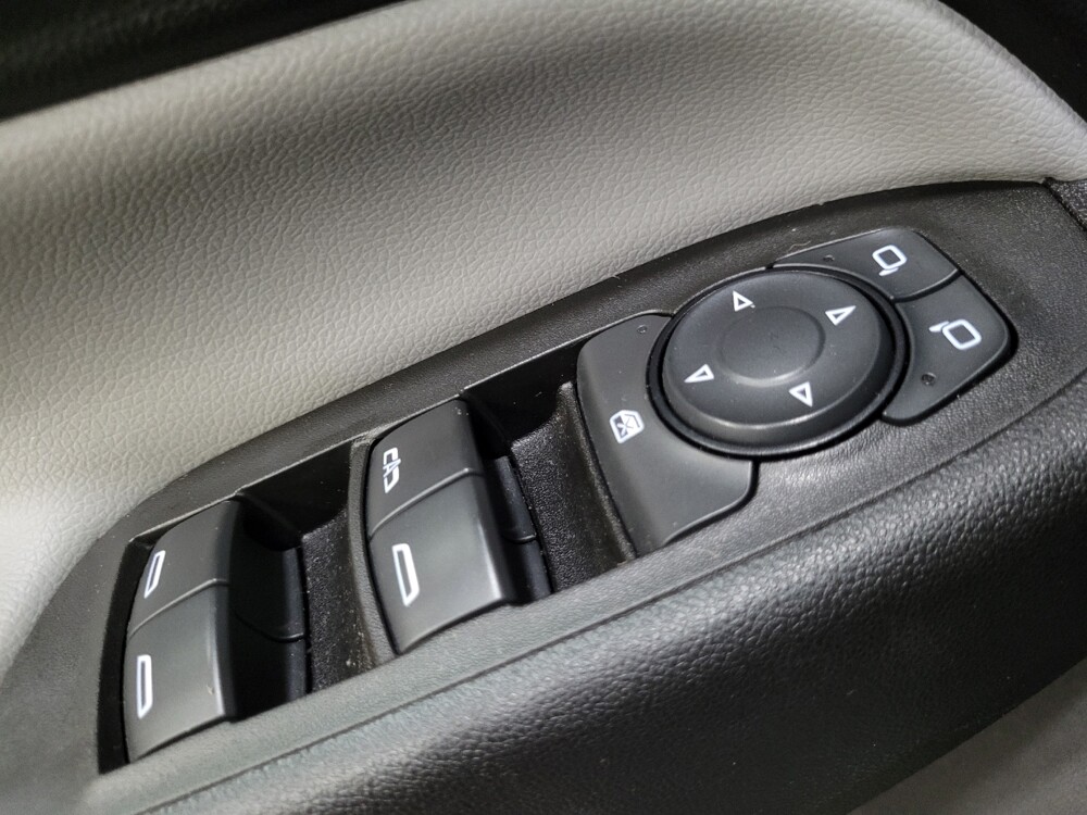 2020 Chevrolet Equinox in New Castle, DE 19720 - 18140595 27
