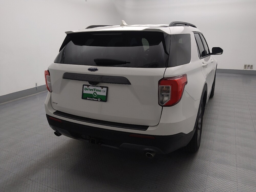 2021 Ford Explorer in Independence, MO 64055 - 18140598 7