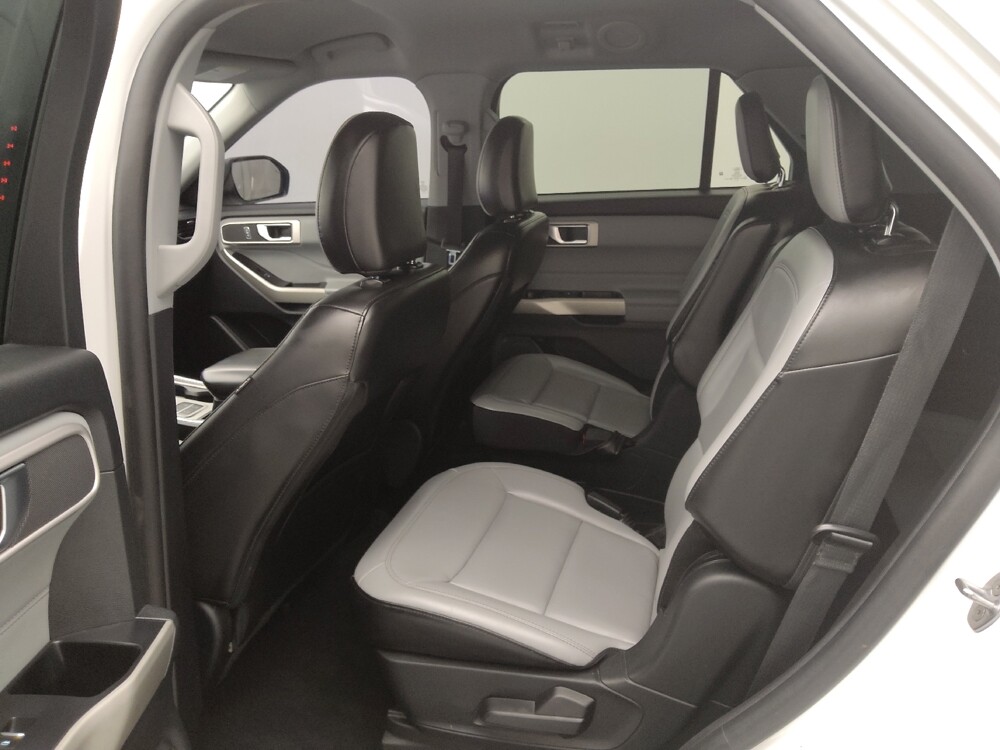 2021 Ford Explorer in Independence, MO 64055 - 18140598 18
