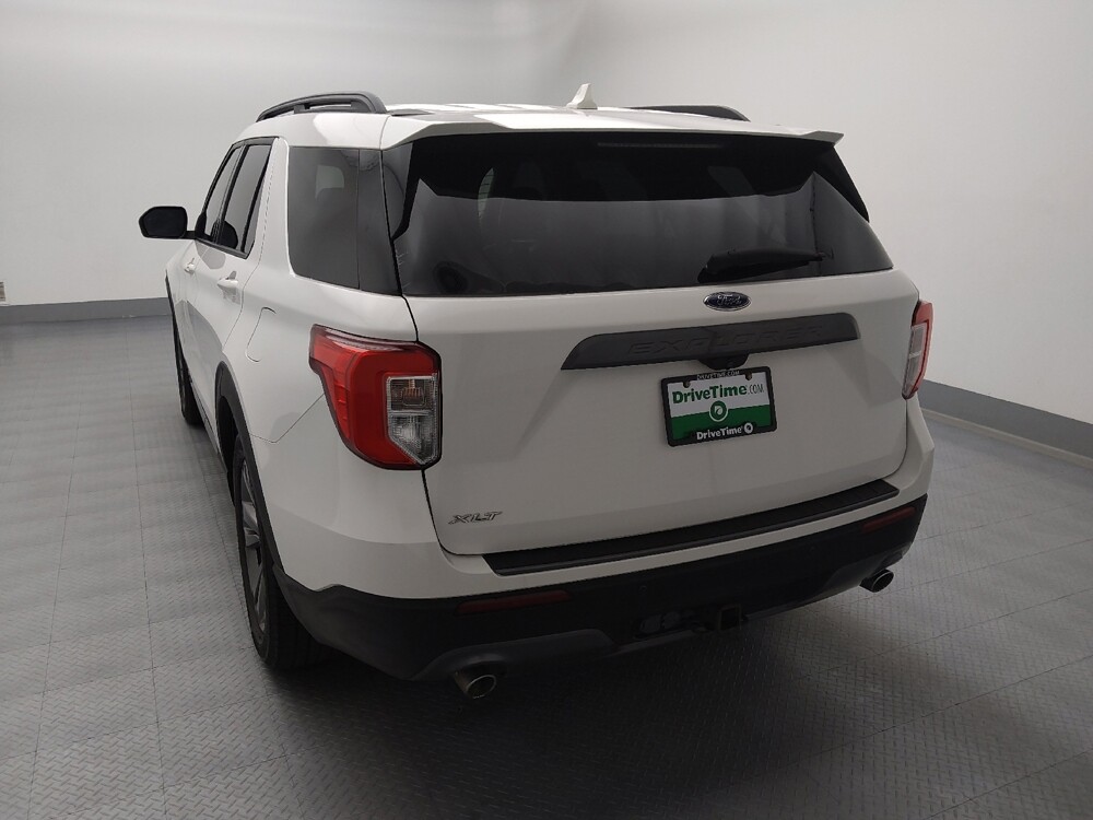 2021 Ford Explorer in Independence, MO 64055 - 18140598 6