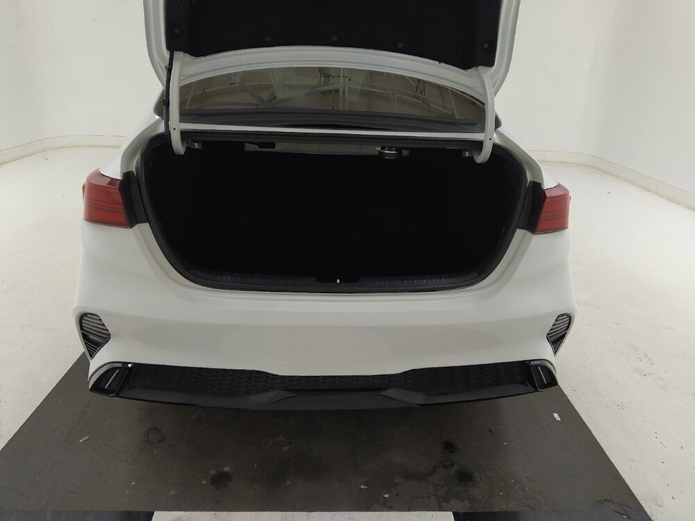 2022 Kia Forte in Springfield, MO 65807 - 18140599 29
