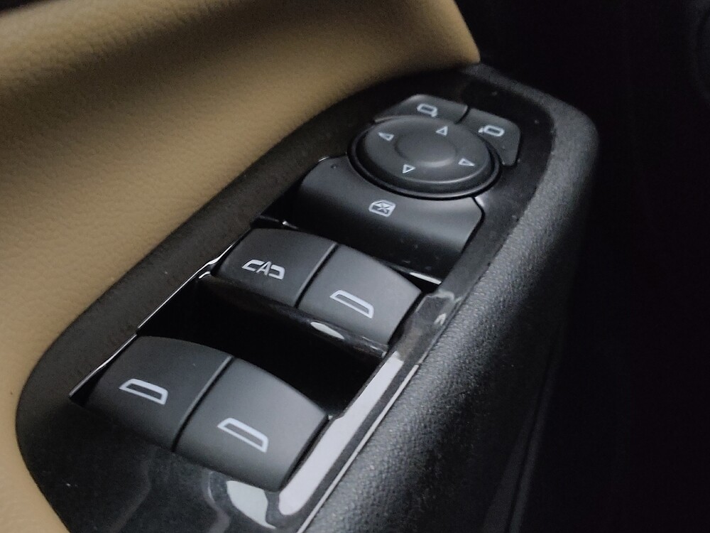 2022 Chevrolet Equinox in Gladstone, MO 64118 - 18140600 27