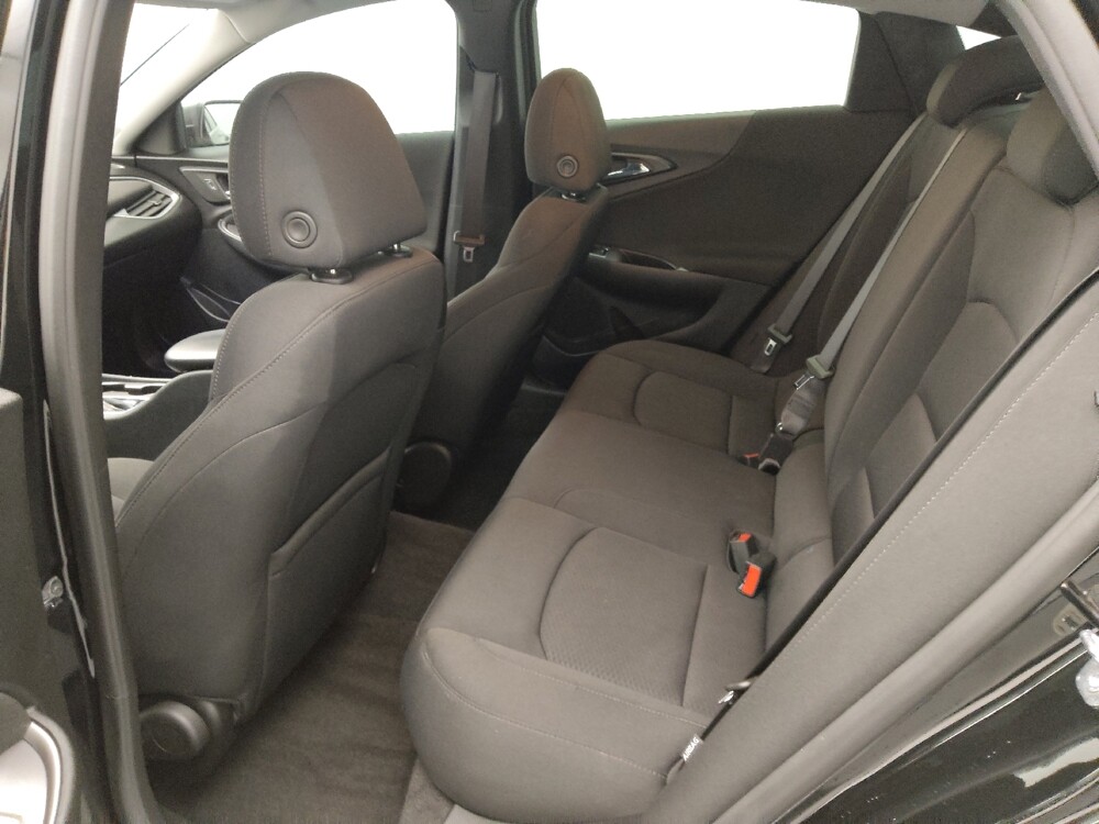2021 Chevrolet Malibu in Springfield, MO 65807 - 18140604 18