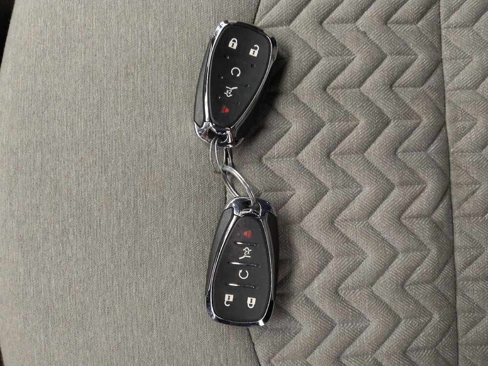 2023 Chevrolet Equinox in Gladstone, MO 64118 - 18140606 32