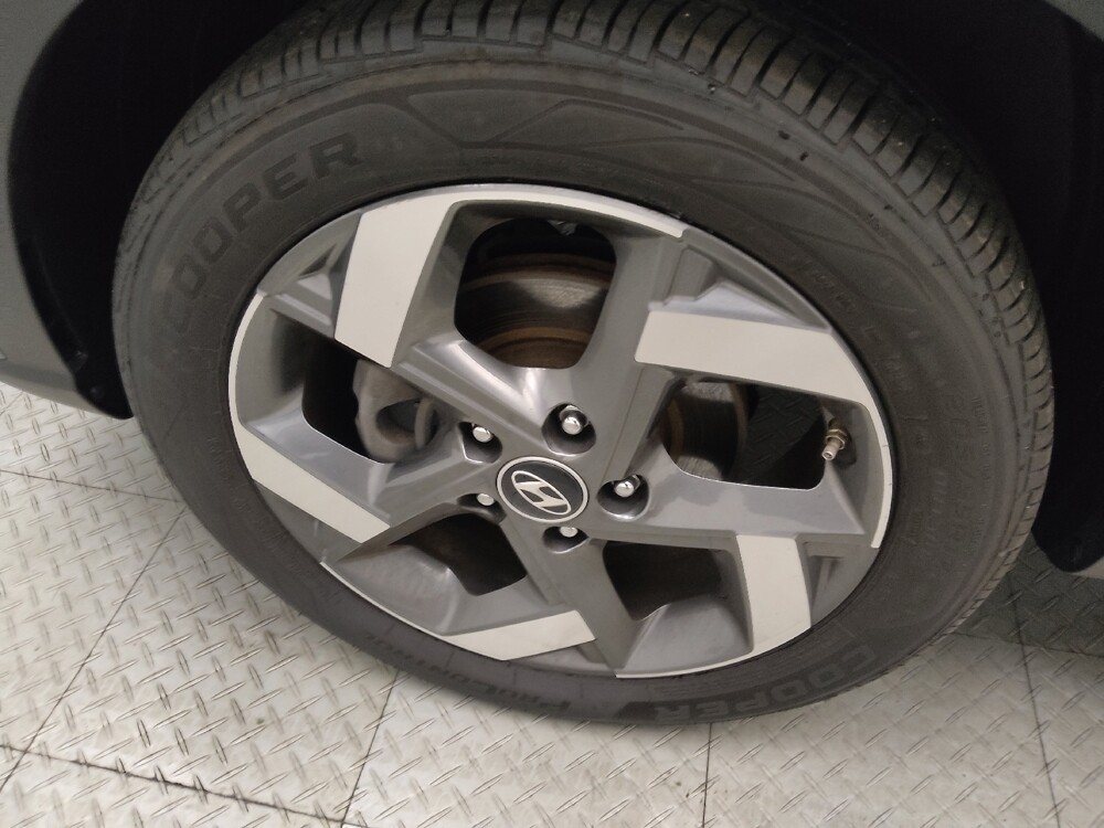 2021 Hyundai Venue in Lombard, IL 60148 - 18140610 31