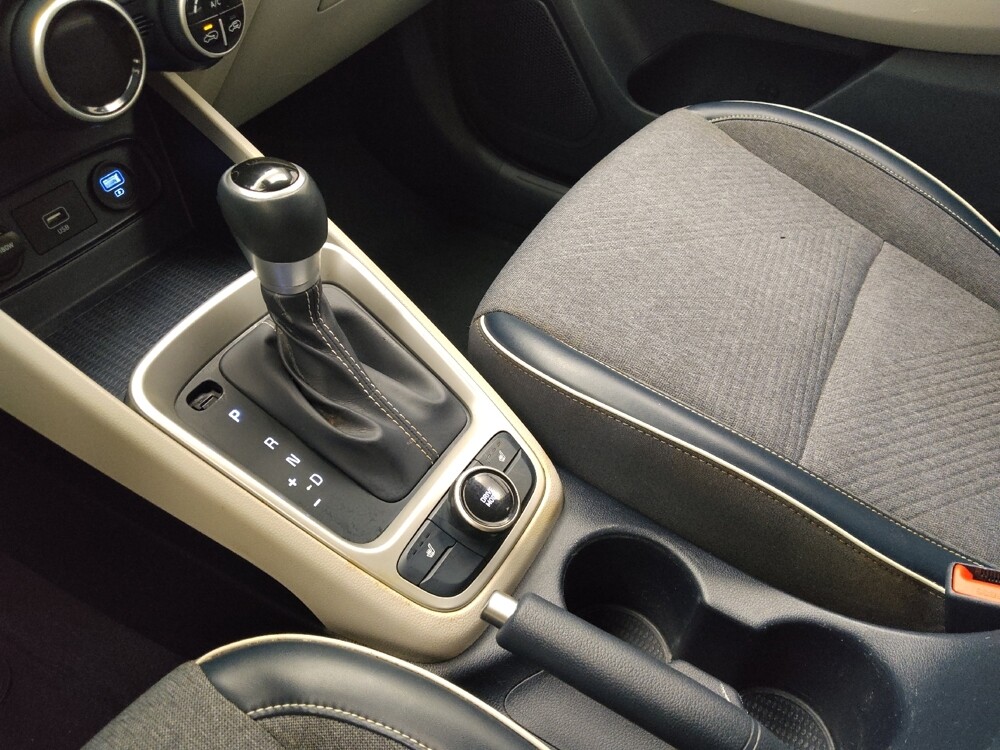 2021 Hyundai Venue in Lombard, IL 60148 - 18140610 26