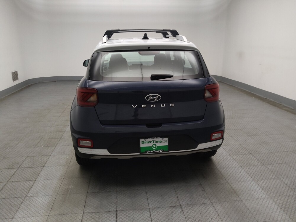 2021 Hyundai Venue in Lombard, IL 60148 - 18140610 6